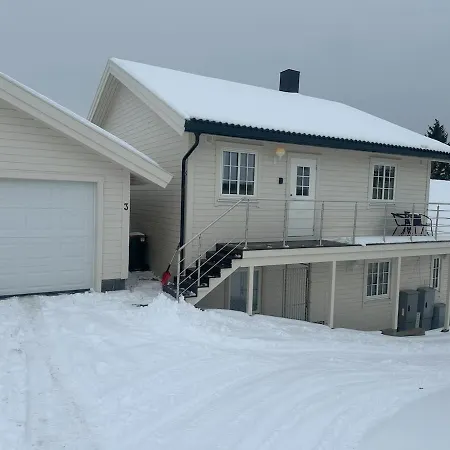 Kvaloya Seaview 公寓 *